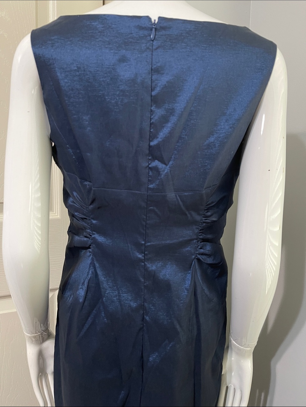 Adrianna Papell Blue Shimmer Sheath Cocktail Dress Ruched Split Neck. #0349 - Picture 10 of 15